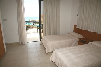 Platzia Beach Villas Lempa Екстериор снимка