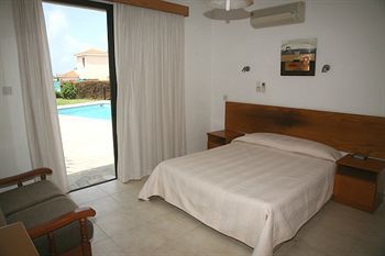 Platzia Beach Villas Lempa Екстериор снимка